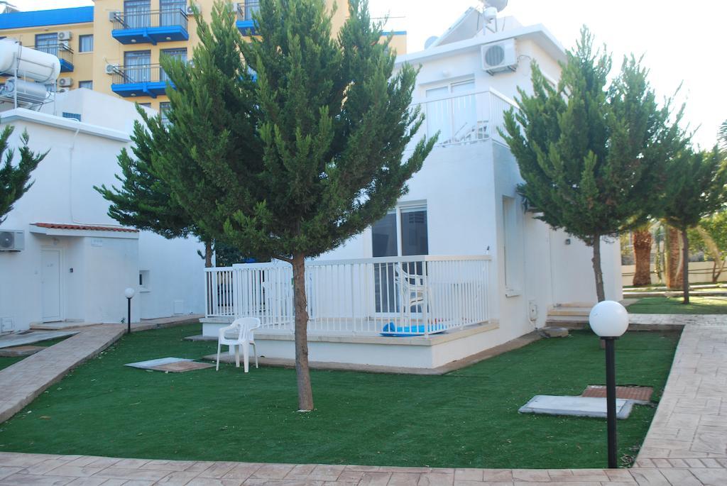 פרוטאראס Flisvos Beach Apartments מראה חיצוני תמונה